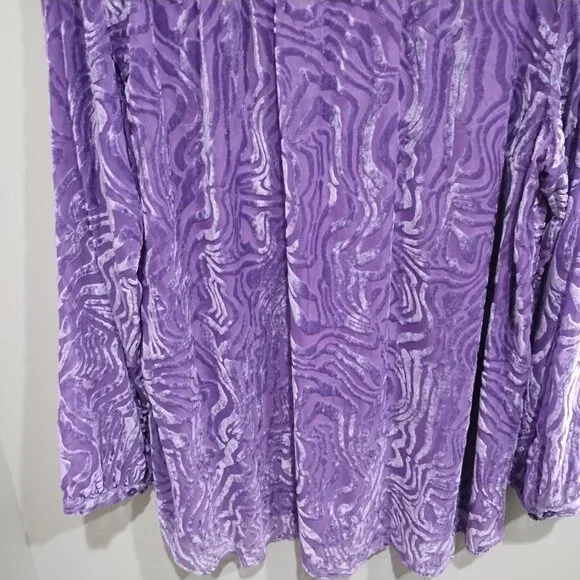 Torrid Velvet Burnout Pullover Long Sleeve Blouse - Picture 11 of 12